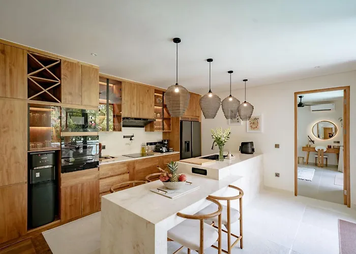 Casa Mira *