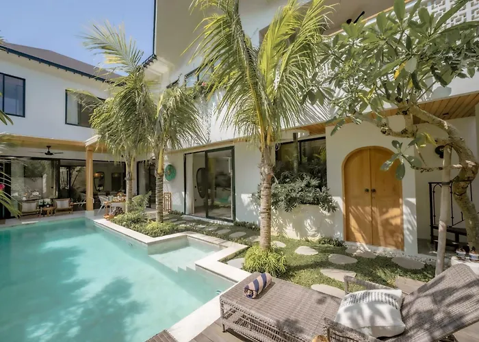 Casa Mira *